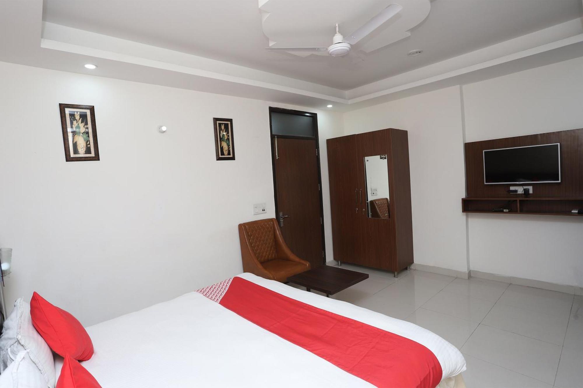 Super Capital O Levanti Near Aravali Biodiversity Park Gurgaon Exterior foto